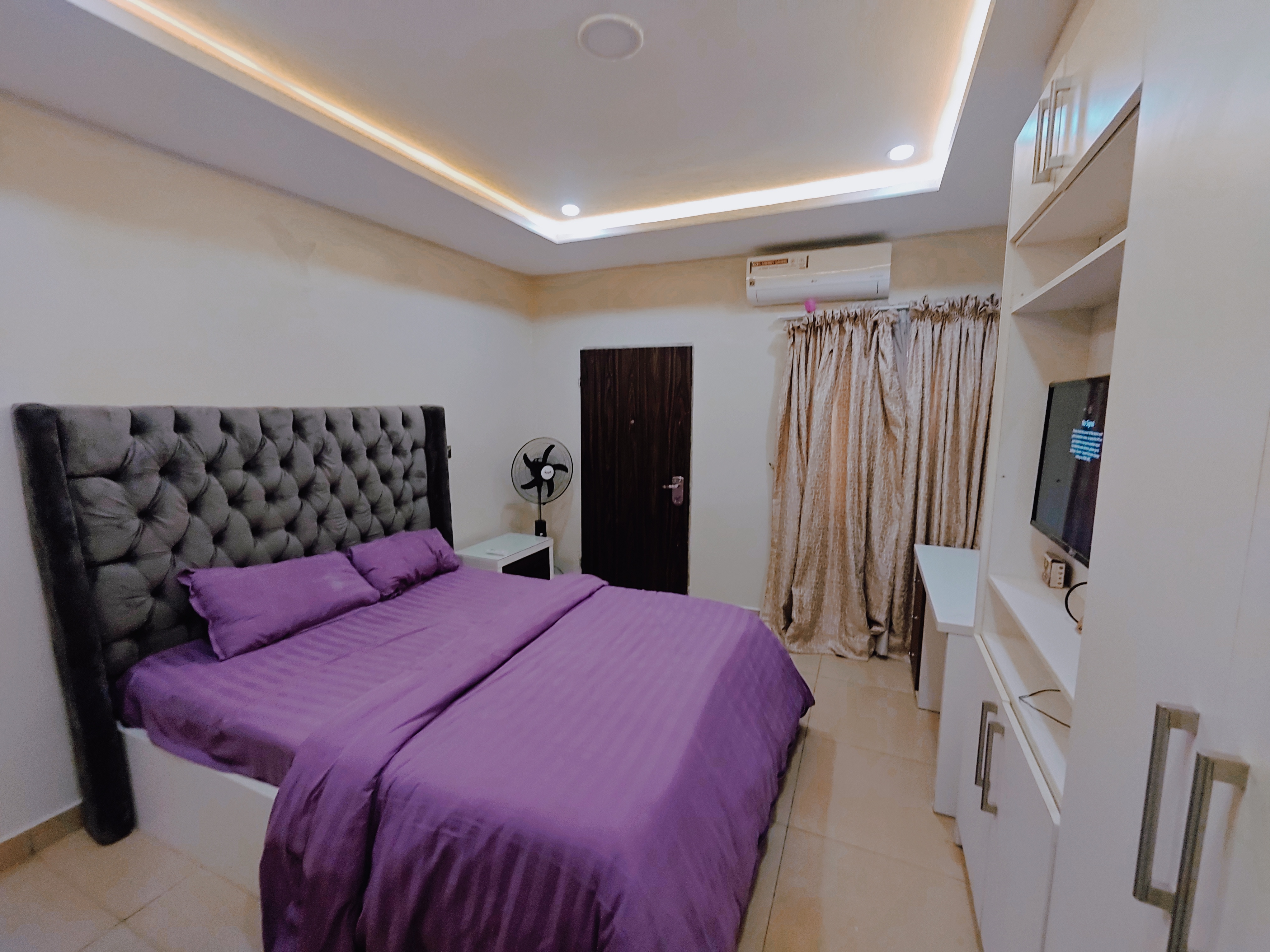 Purple Luxury Apartment